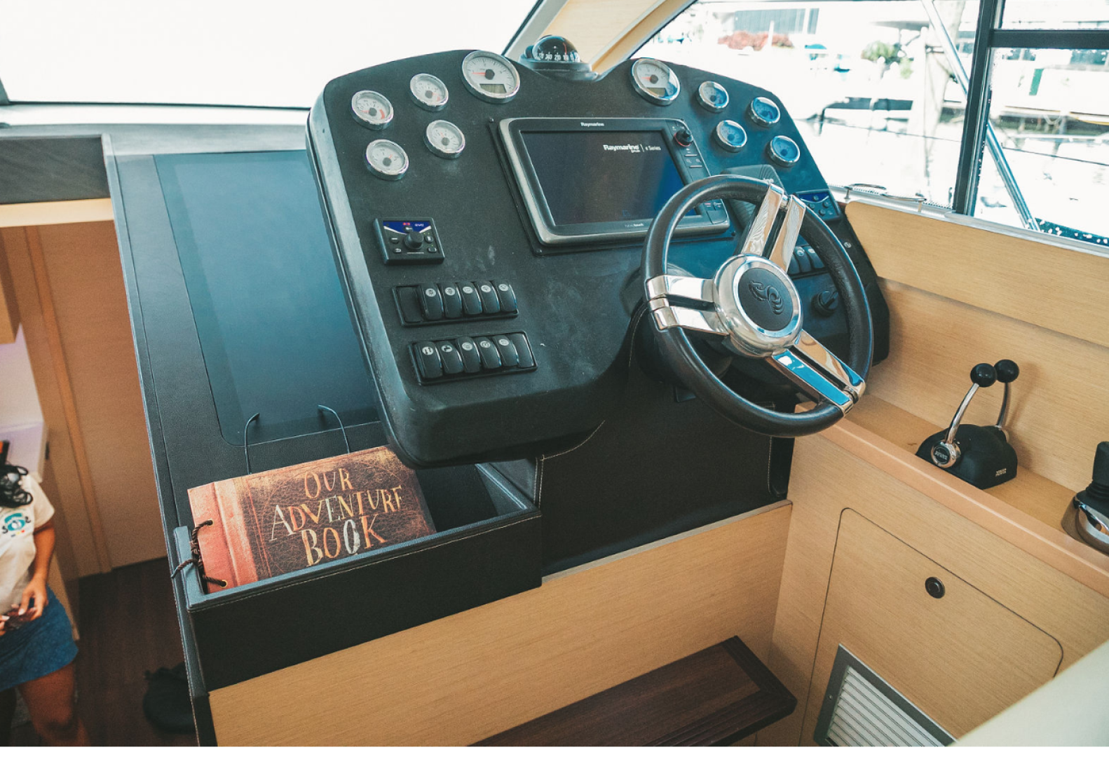 2010 Beneteau Monte Carlo 47 - Image 15