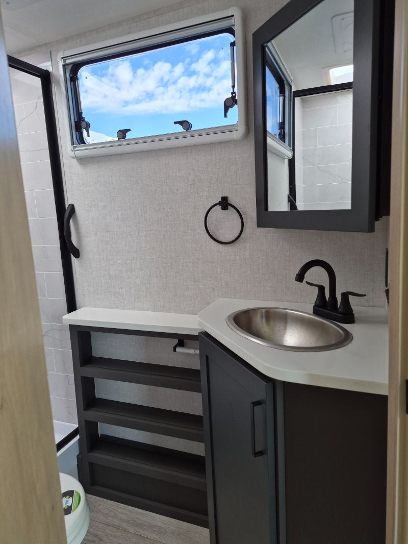 2026 Ember RV Overland Series 240TKR - Image 11