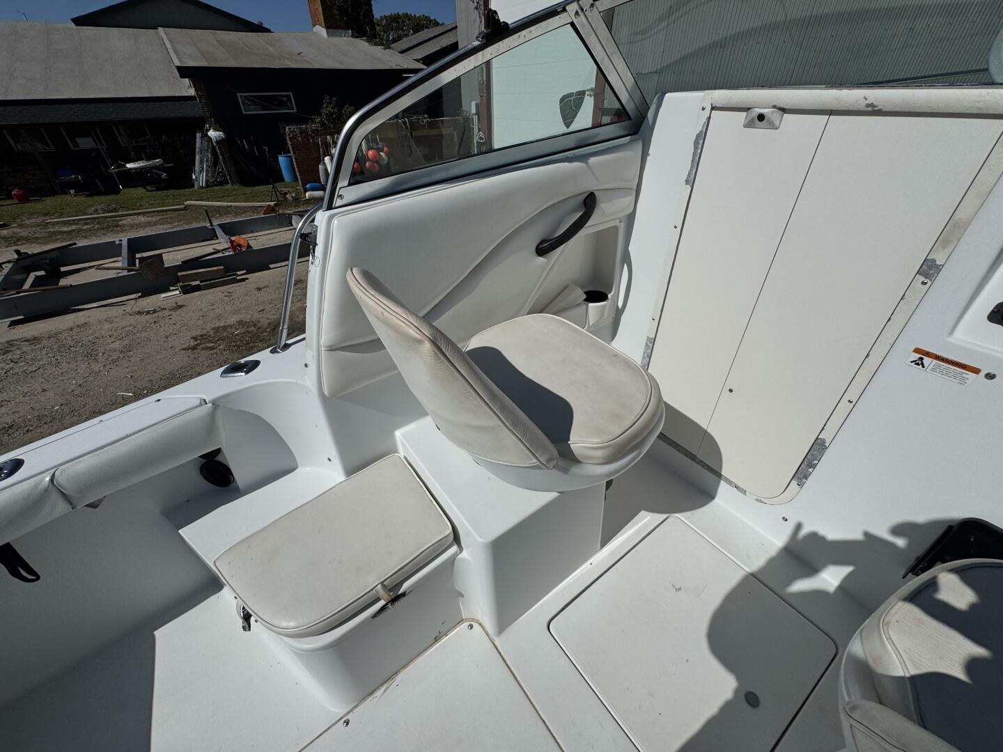 2004 SEASWIRL Striper Base - Image 16