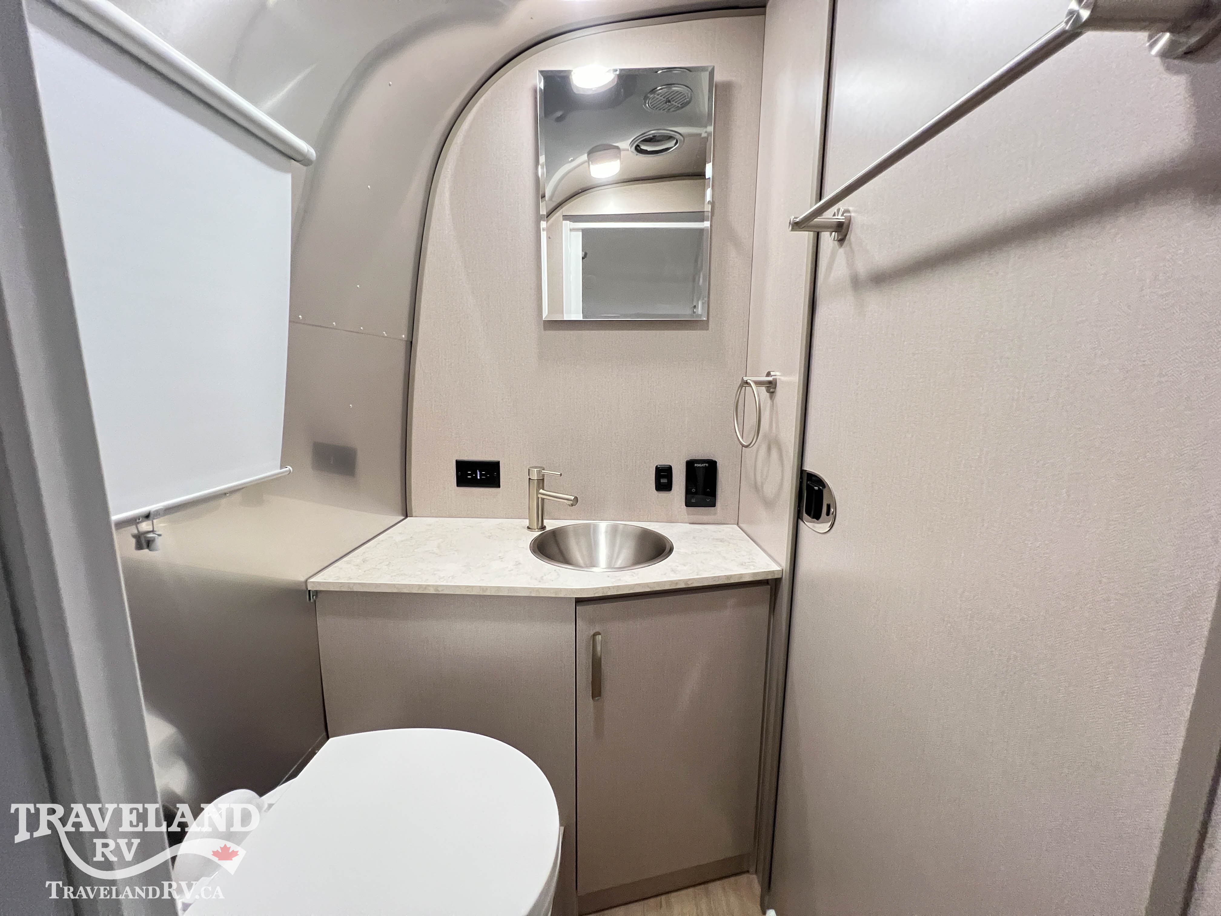 2026 Airstream Caravel 20FB - Image 27