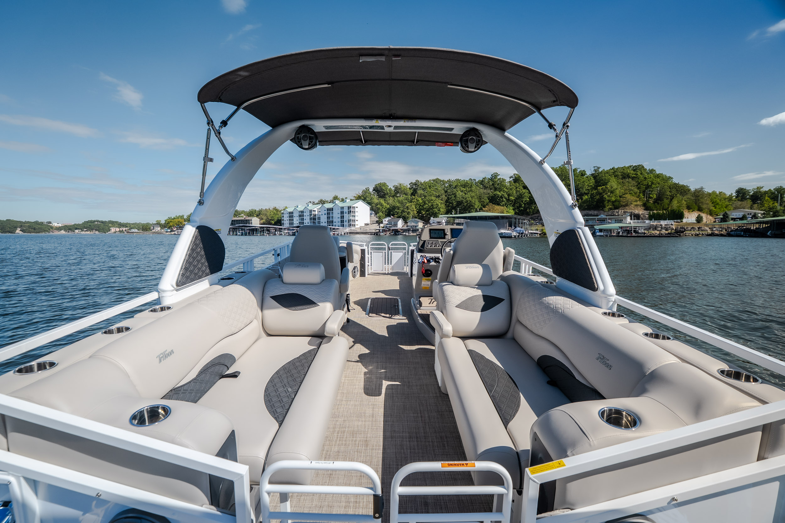 2026 JC Tritoon Sporttoon 26TT - Image 27