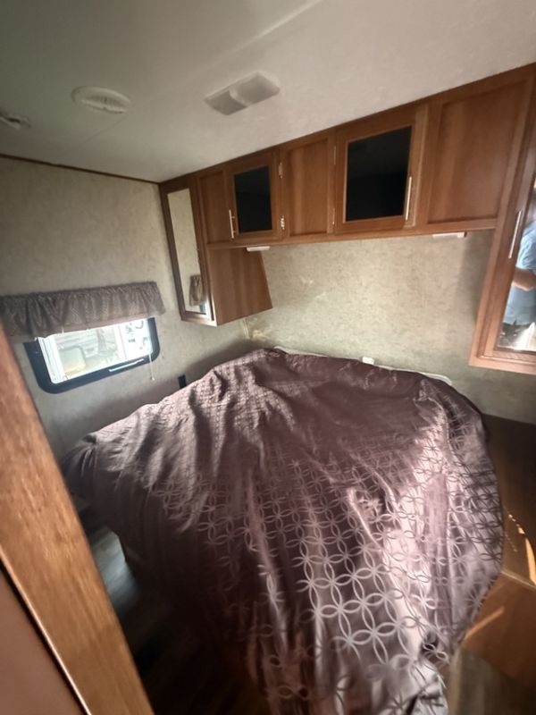2017 Avenger Avenger 26bh - Image 4
