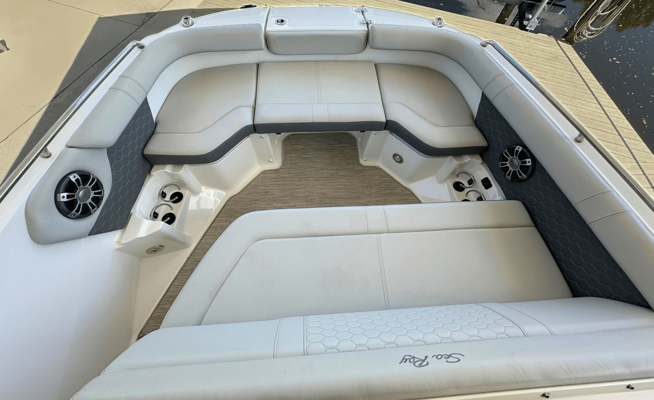 2021 SEA-RAY 250 SDX - Image 22