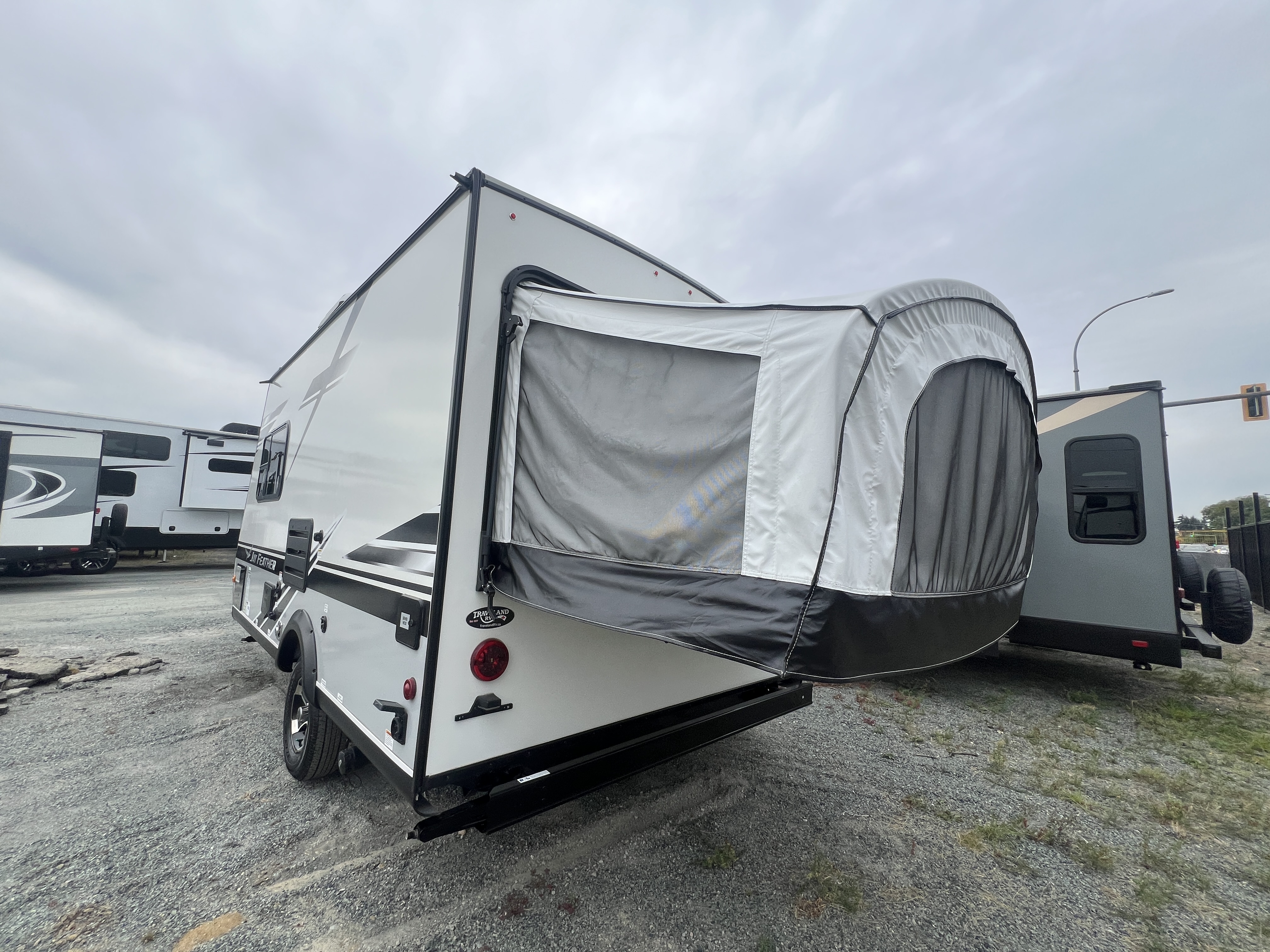2021 Jayco Jay Feather X17Z - Image 5