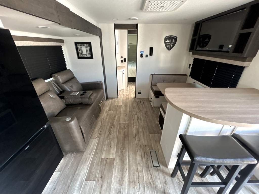 2026 VENTURE RV SIENNA 231VRK - Image 6