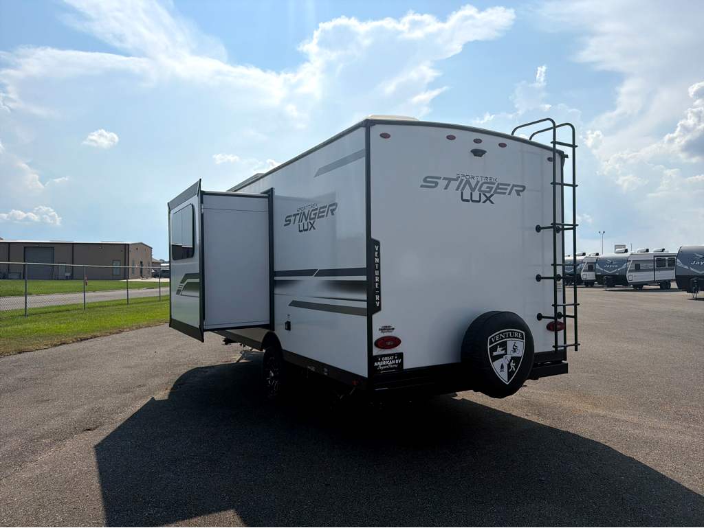 2026 VENTURE RV SPORTTREK STINGER 161VUD - Image 5