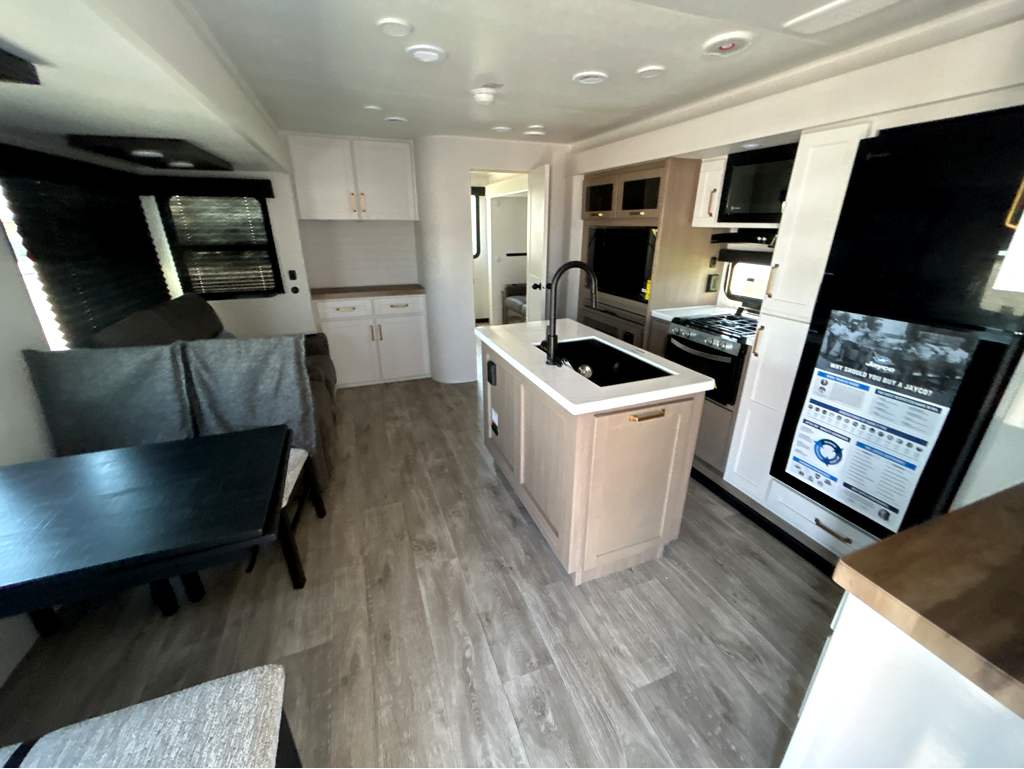 2027 JAYCO EAGLE 312BHOK - Image 7