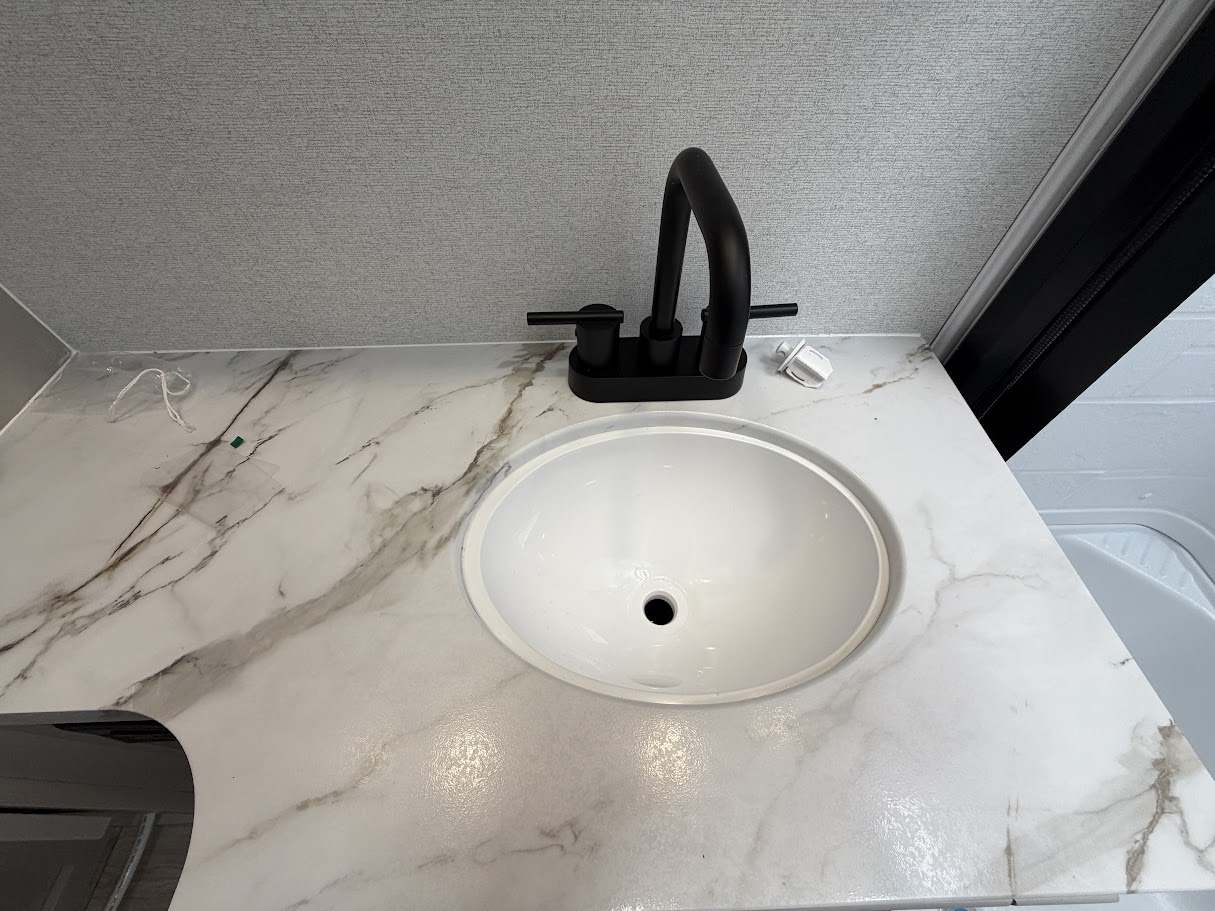 2027 JAYCO JAY FEATHER 21MML - Image 34