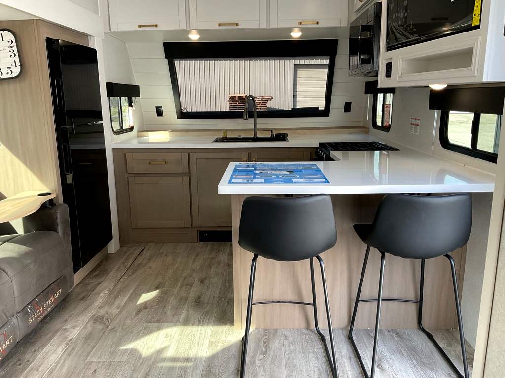 2026 JAYCO Eagle 265 FKDS HT - Image 5