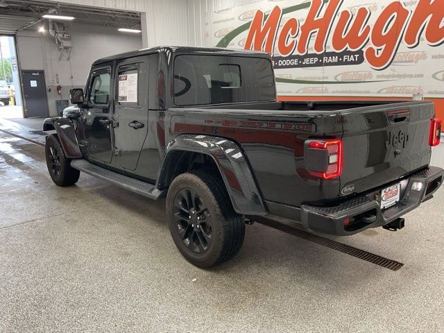 2022 Jeep Gladiator Crew Cab High Altitude 4WD - Image 5