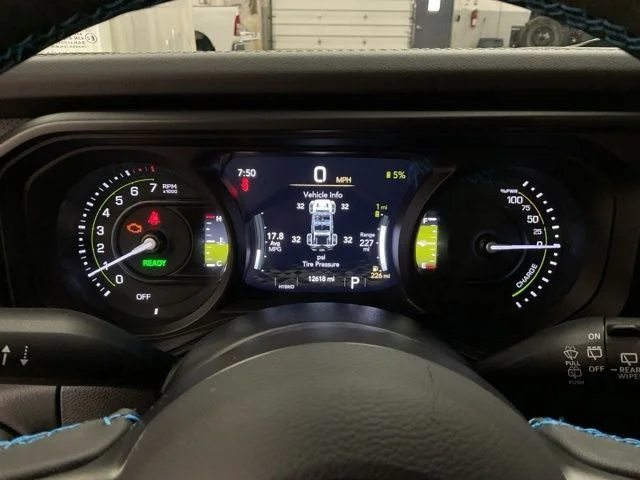 2025 Jeep Wrangler 4xe Rubicon 4x4 - Image 14