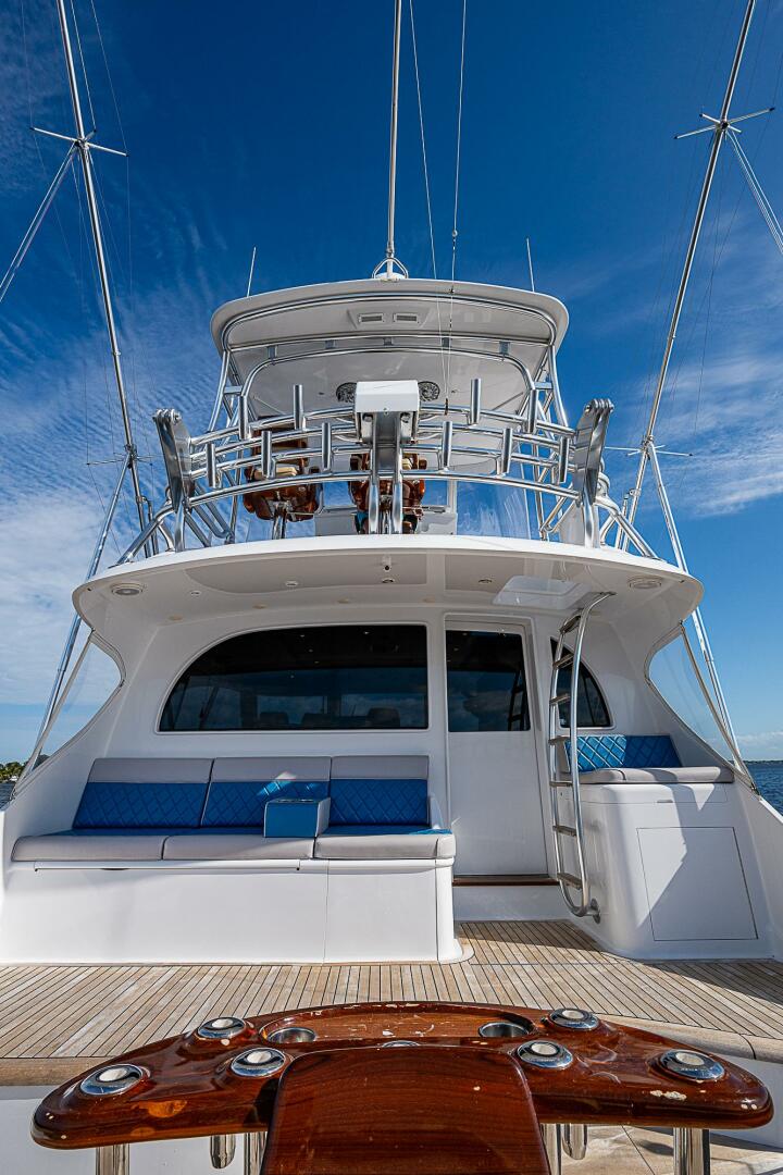 2017 F&S Cusotm Express Sportfish - Image 15