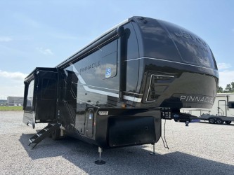 2027 JAYCO PINNACLE 32RLTS - Image 1