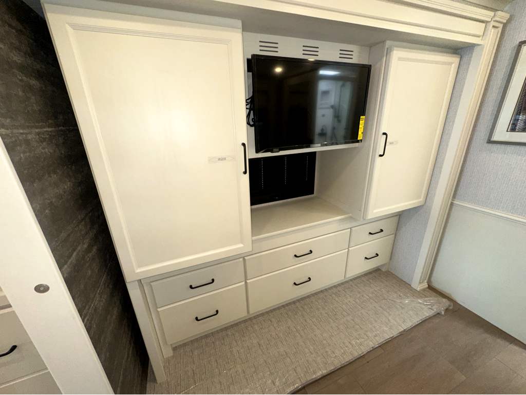2026 TIFFIN BYWAY 38 CL - Image 25