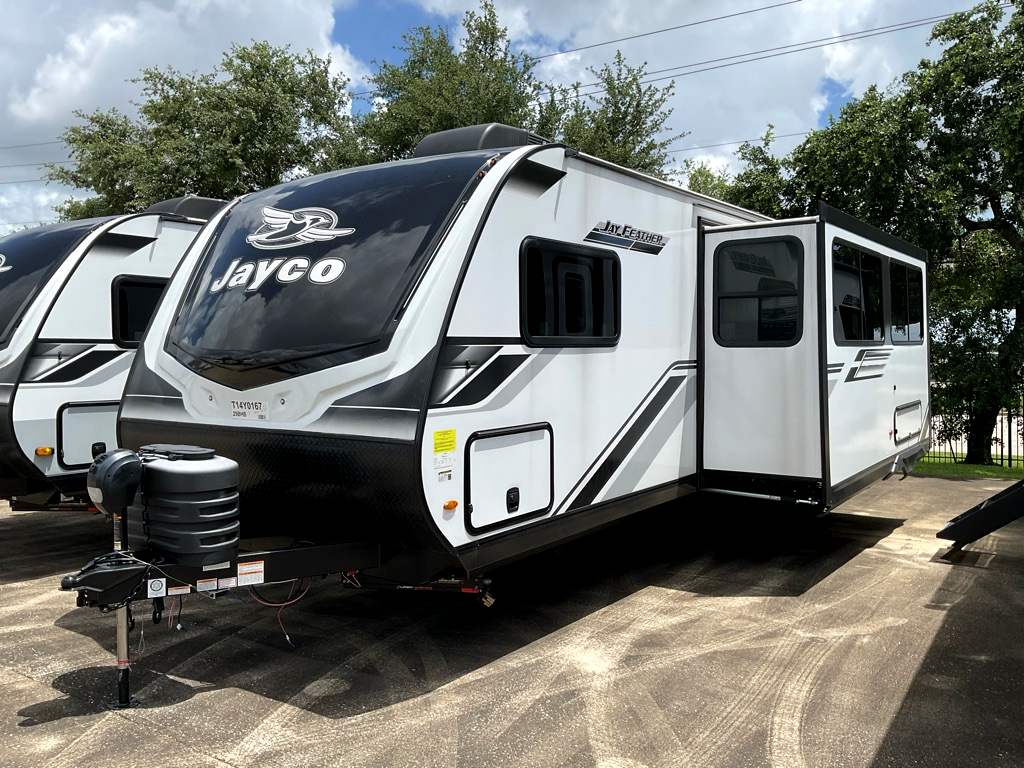 2026 JAYCO Jay Feather 29 BHB - Image 4