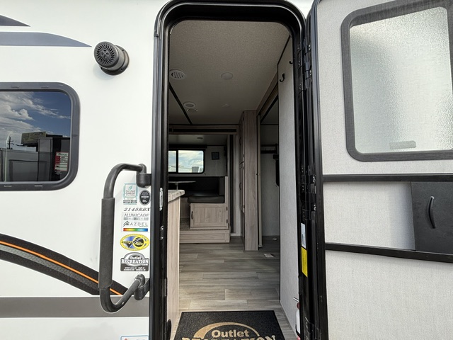 2022 Coachmen Northern Spirit XTR 2145RBX - Image 12