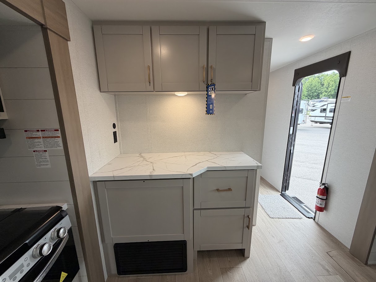2027 JAYCO JAY FLIGHT 334RTS - Image 13