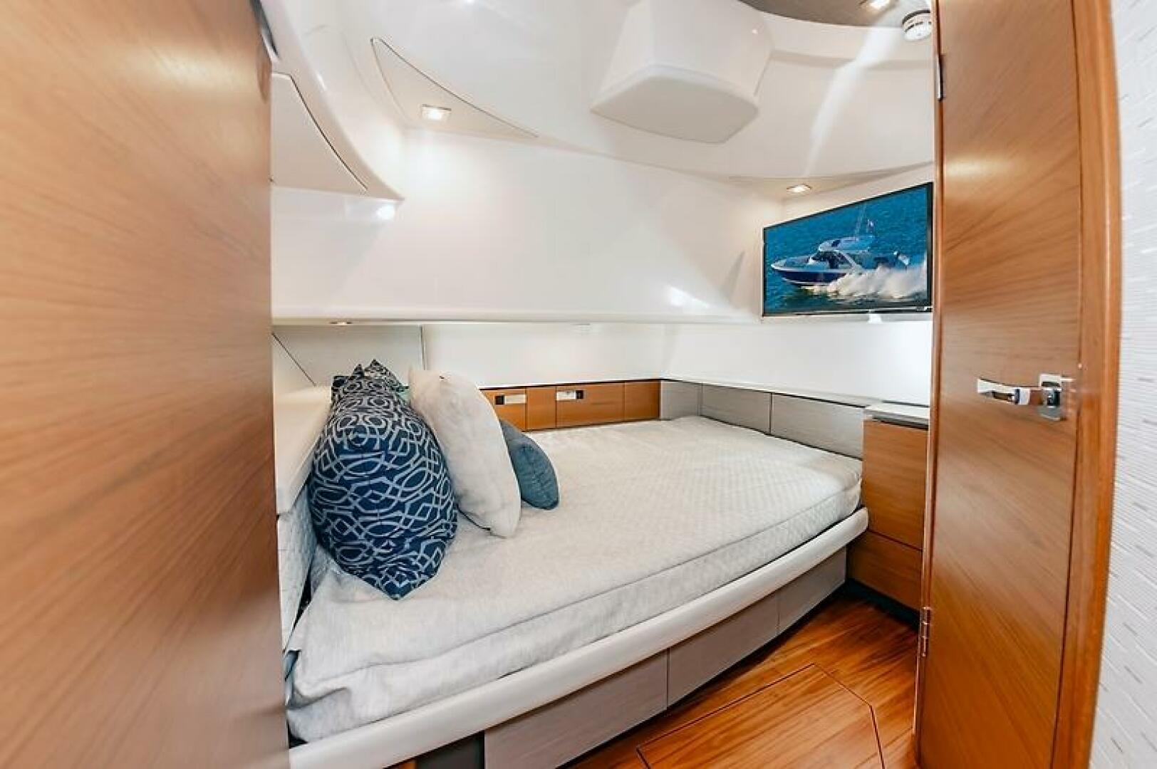 2023 TIARA YACHTS TIARA YACHTS 38 LS Base - Image 29