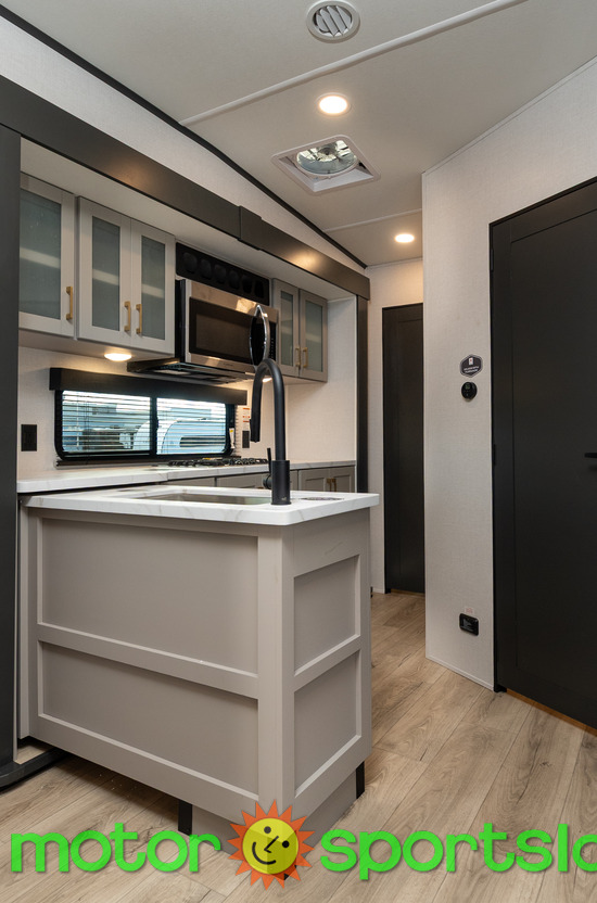 2027 Forest River Stealth 2900 - Image 21