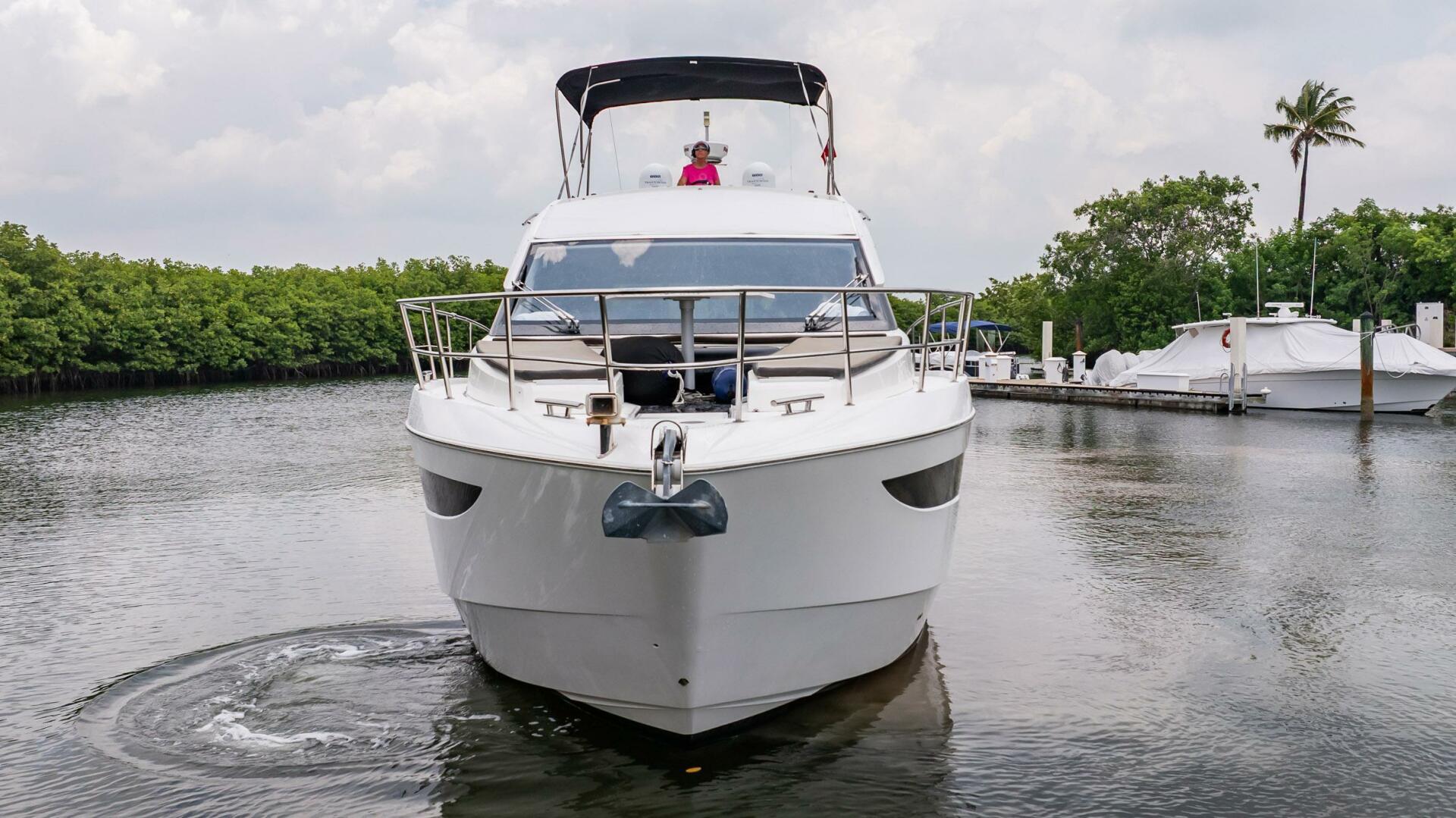 2017 Galeon 510 Skybridge - Image 3