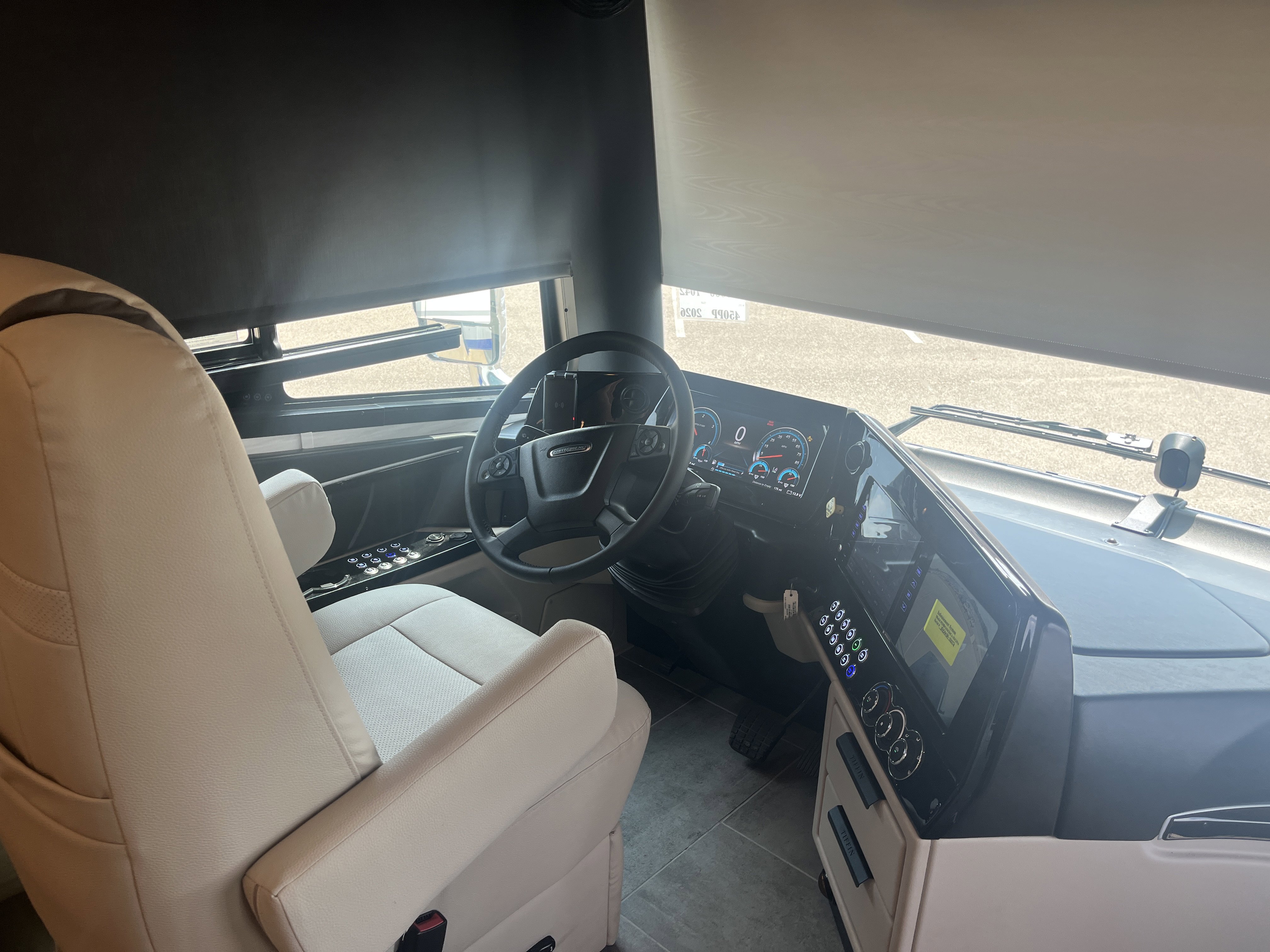 2026 TIFFIN ALLEGRO BUS 45 OPP - Image 19
