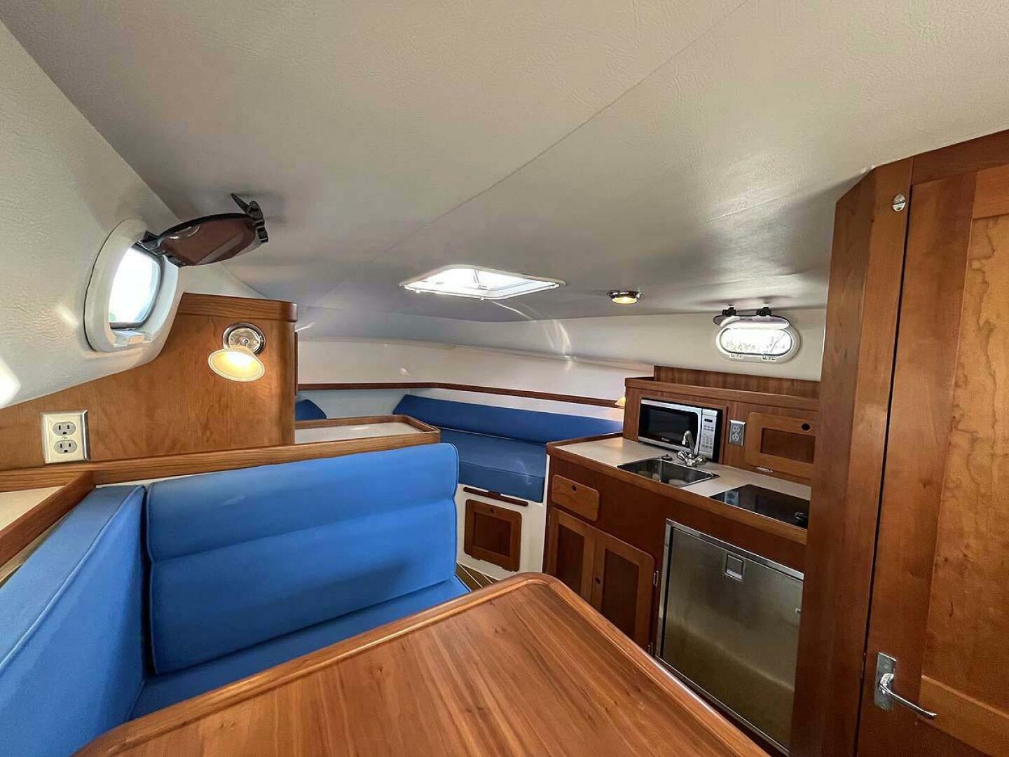 2013 Hunt Yachts Harrier 36 - Image 28