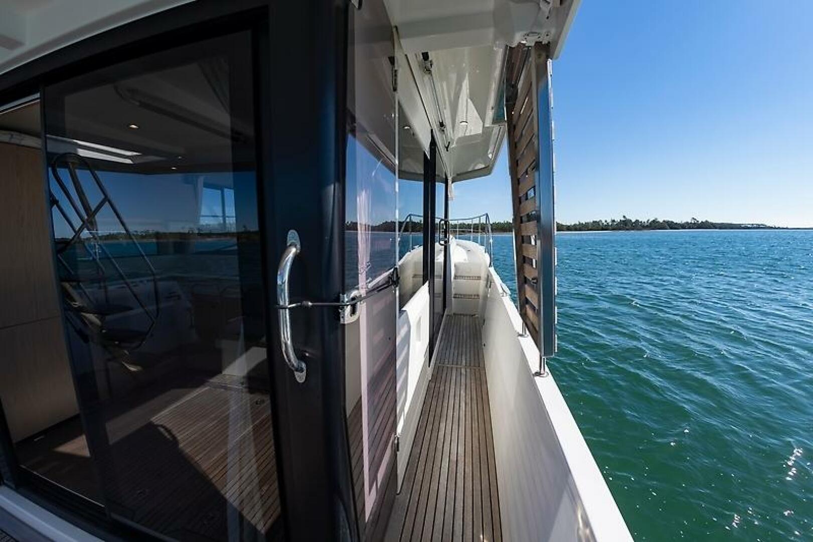 2022 Beneteau Swift Trawler - Image 17