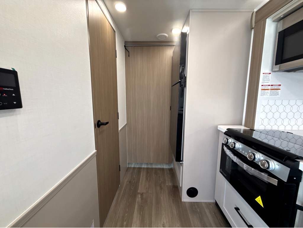 2027 JAYCO REDHAWK 27G - Image 28