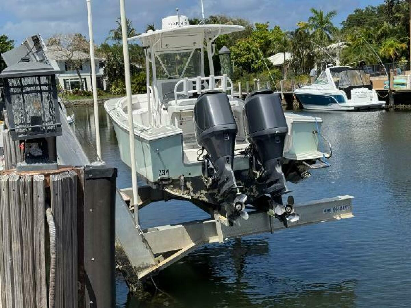 2005 Regulator 23 Center Console - Image 7