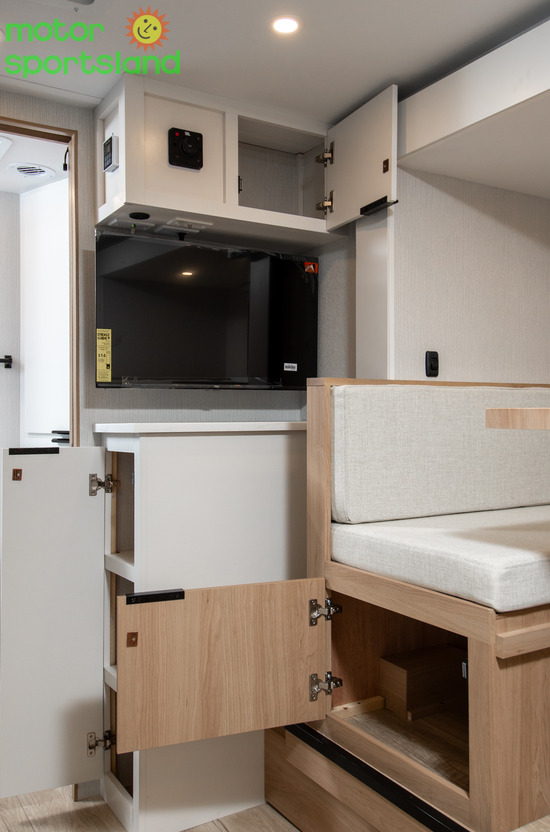 2026 Winnebago Micro Minnie 2108TB - Image 37