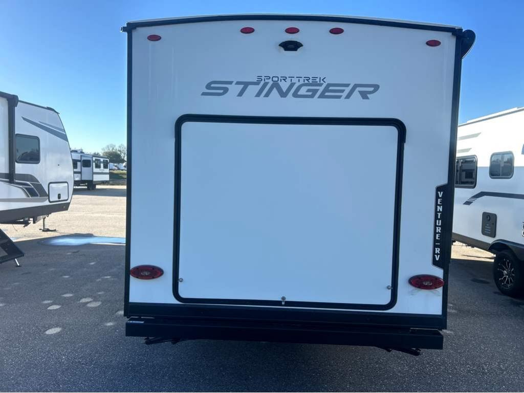 2026 VENTURE RV SPORTTREK STINGER 222VUD - Image 5