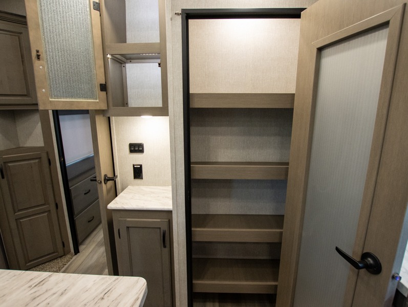 2022 Coachmen Chaparral 334FL - Image 11