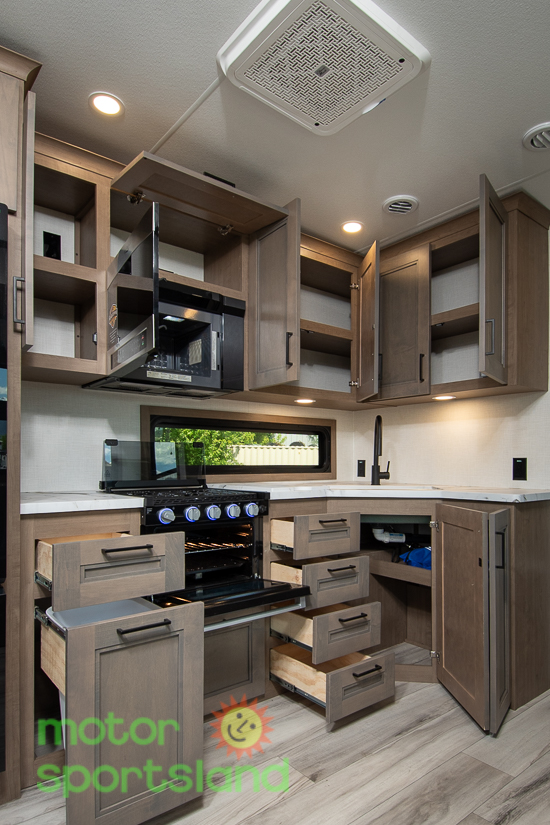 2026 KZ RV Durango Half-Ton D286BHD - Image 38
