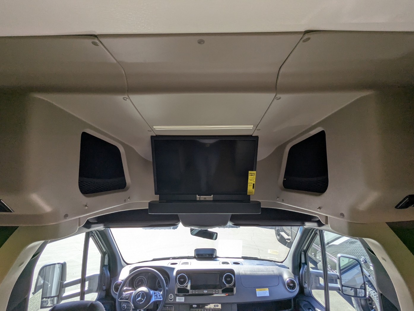 2026 Winnebago Ekko Sprinter 23B AWD - ATH Edition - Image 10