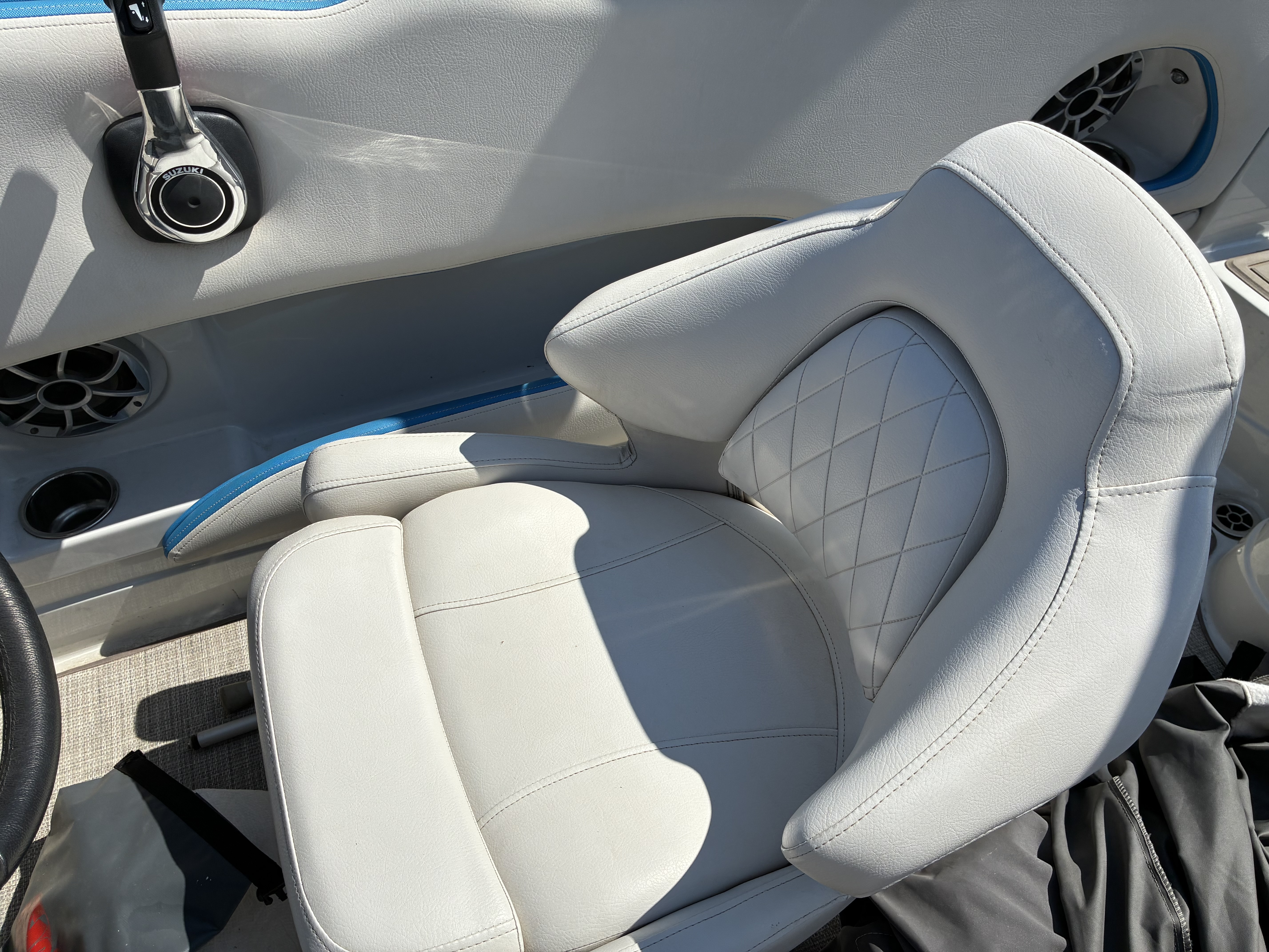 2021 Crownline E 205 XS - Image 30