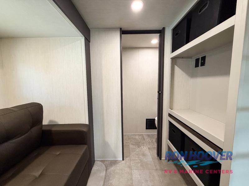 2026 FOREST RIVER 38BNB - Image 35