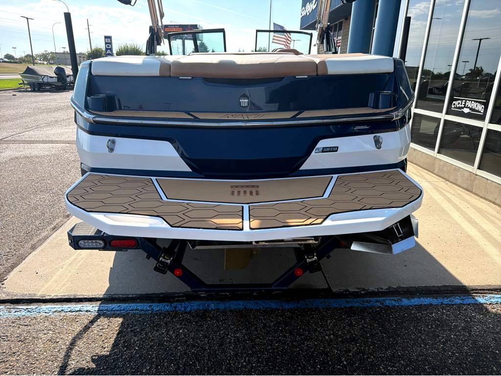 2022 MasterCraft NXT 22 - Image 4
