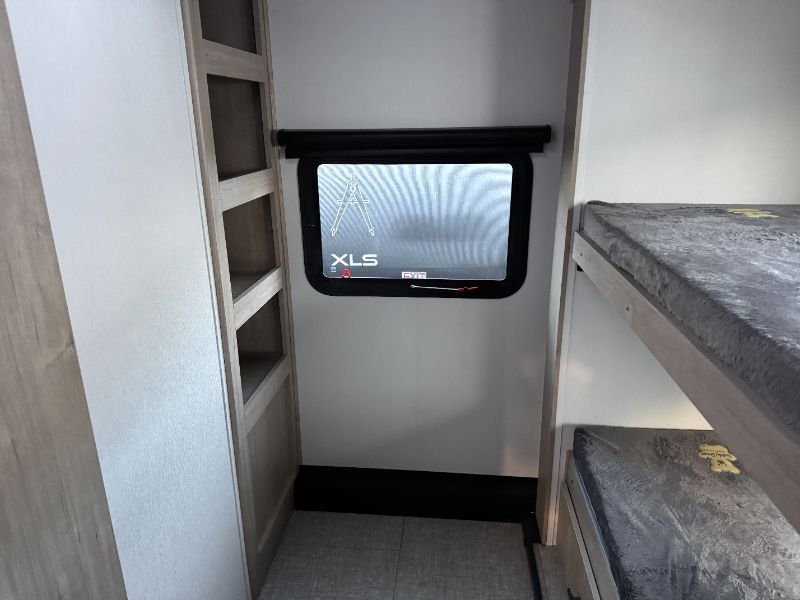 2025 Grand Design Imagine XLS 22BHE - Image 9