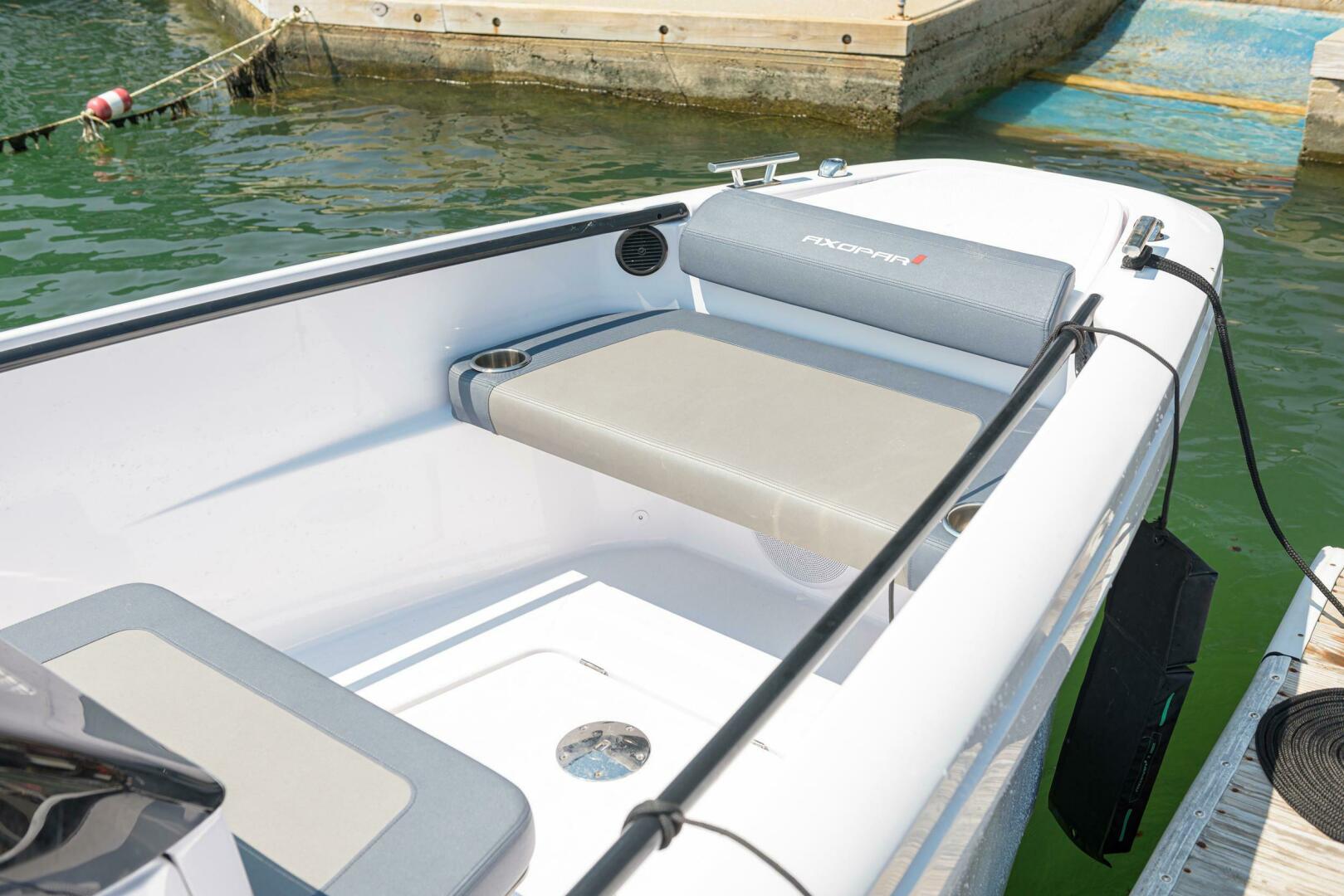 2021 Axopar 22 Spyder Base - Image 25