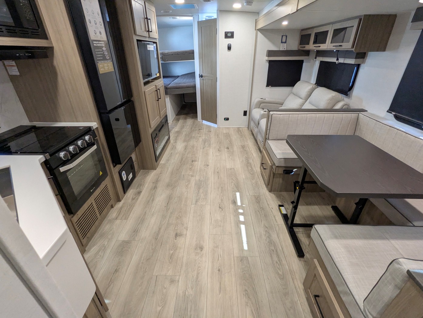 2027 Forest River Rockwood Ultra Lite 2706BH - Image 29