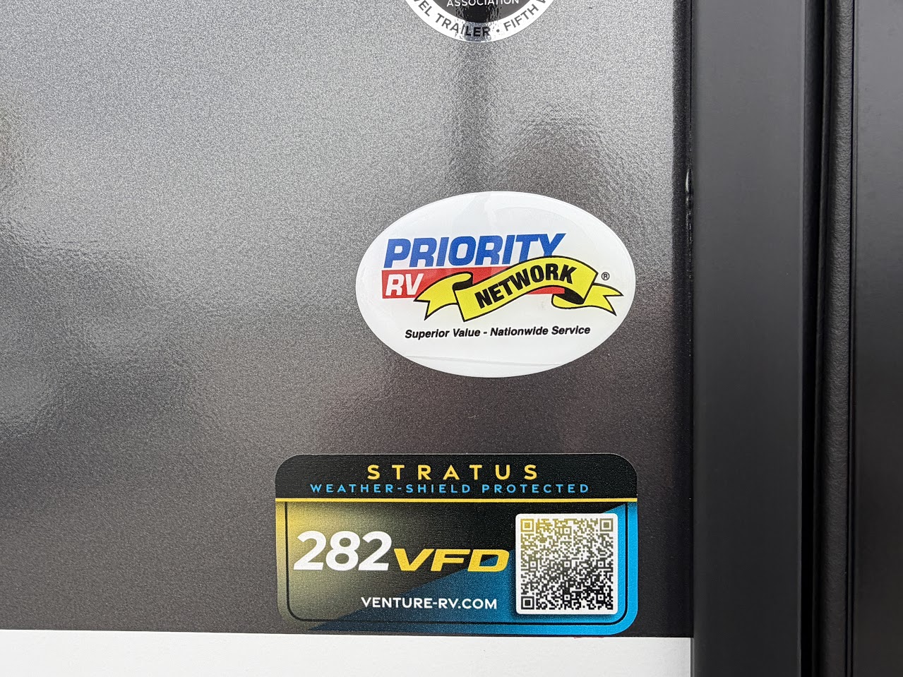 2027 VENTURE RV STRATUS 282VFD - Image 10