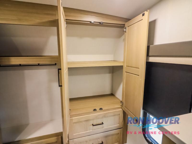 2026 FOREST RIVER 281RK - Image 31