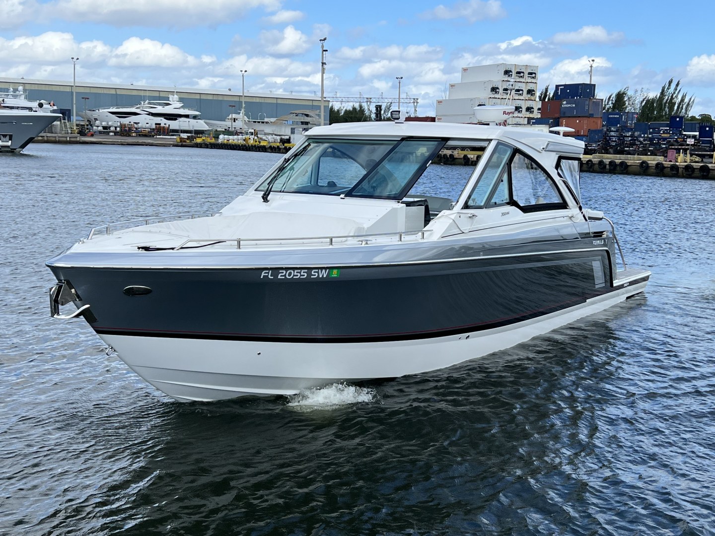 2021 Formula 380 Super Sport Crossover OB - Image 1