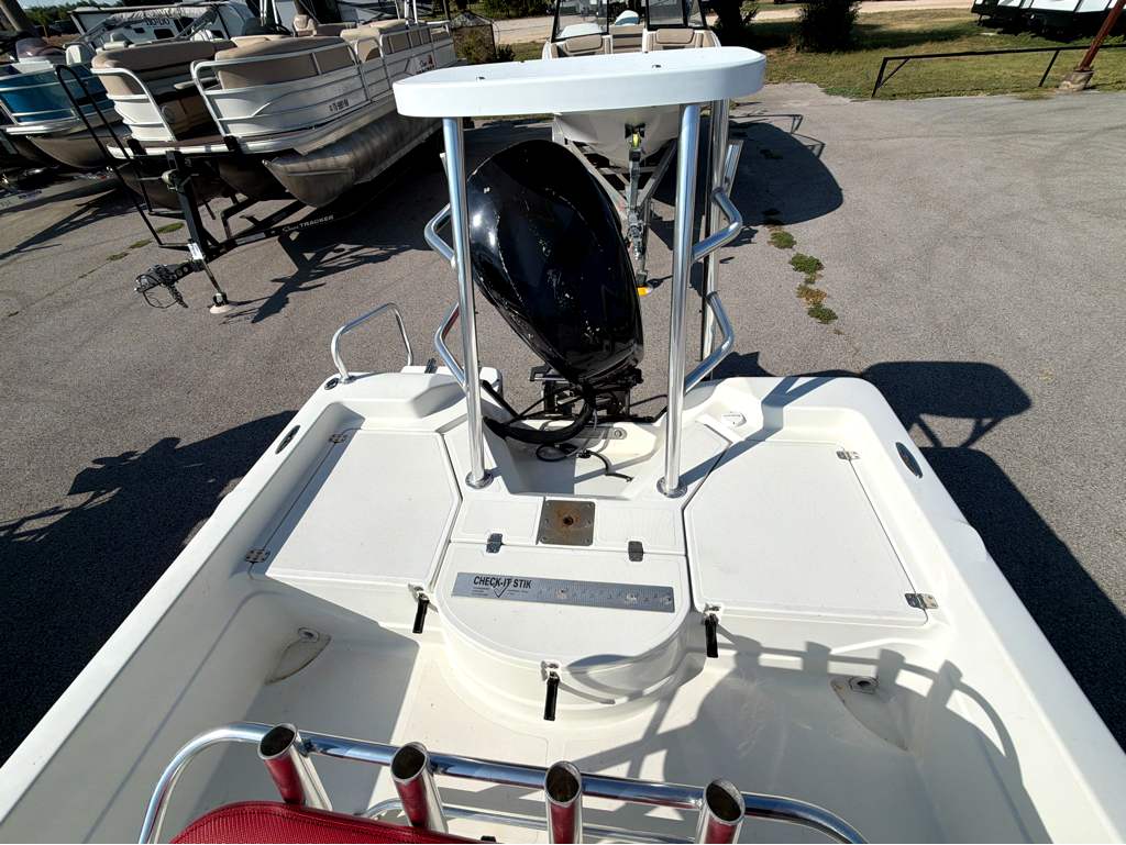 2005 SKEETER ZX22 BAY T - Image 9