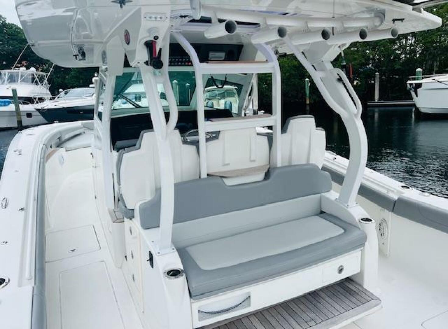 2018 Scout 380 LXF - Image 40