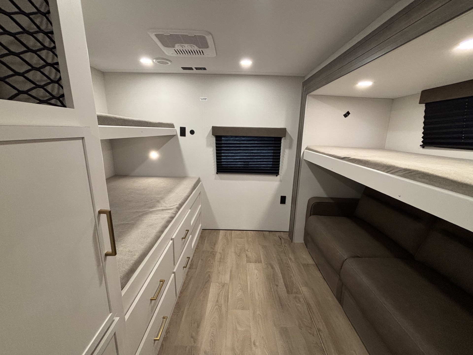 2027 Grand Design Transcend 335BHT - Image 16