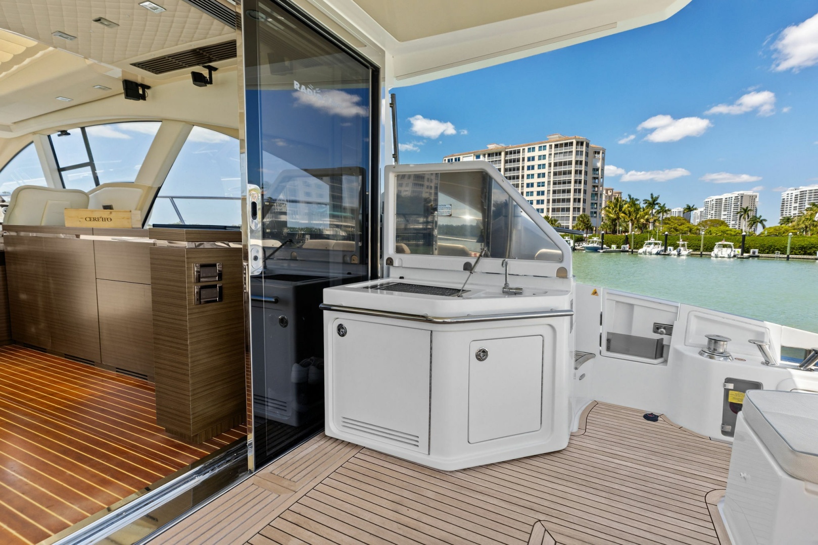 2015 Azimut 55S - Image 32