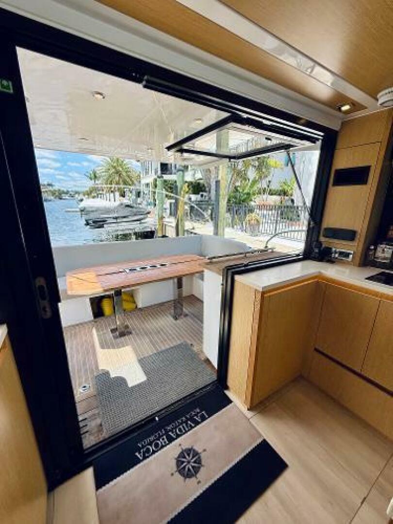 2019 Sealine F430 - Image 51