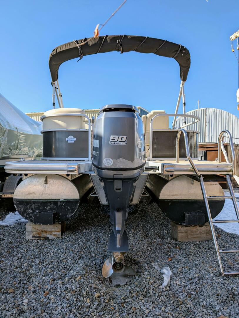 2014 Bennington 21 SLX - Image 5