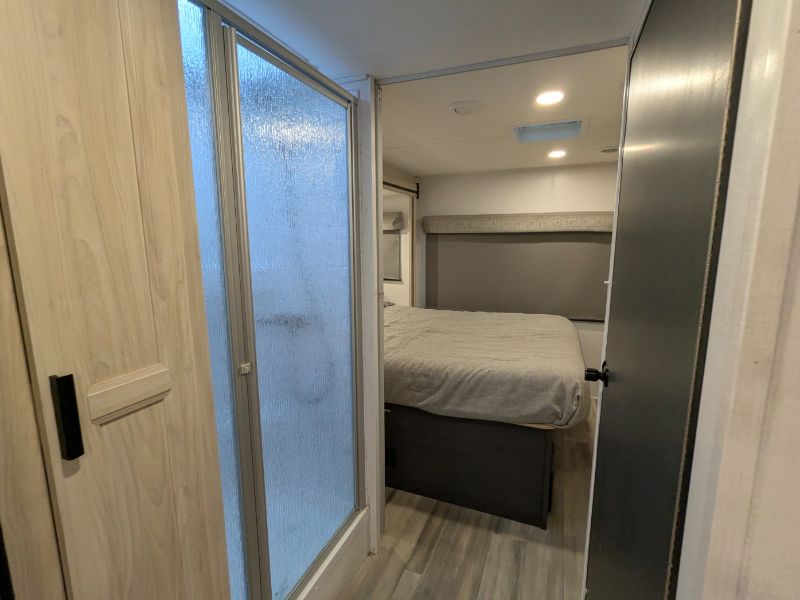 2024 Forest River Sunseeker 3010DS - Image 15